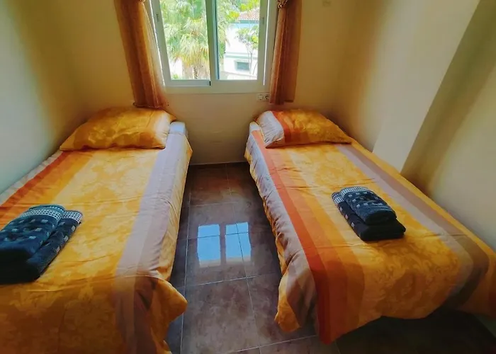 Sun Casa Cipreses 5 بيت للعطل نيرخا